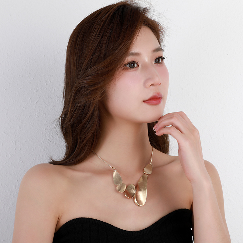 All-matching Fashion Necklace - Image 4