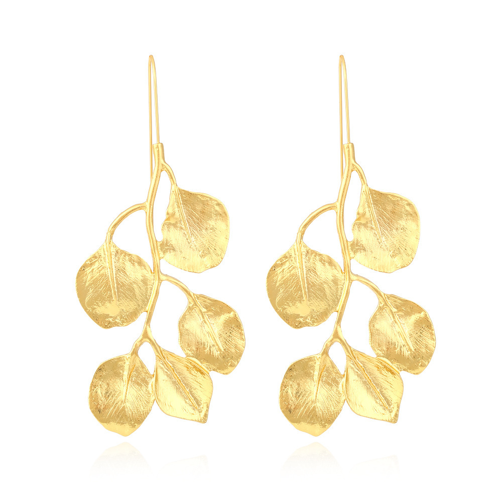 Vintage Temperament Long Gold Leaf Earrings - Image 3