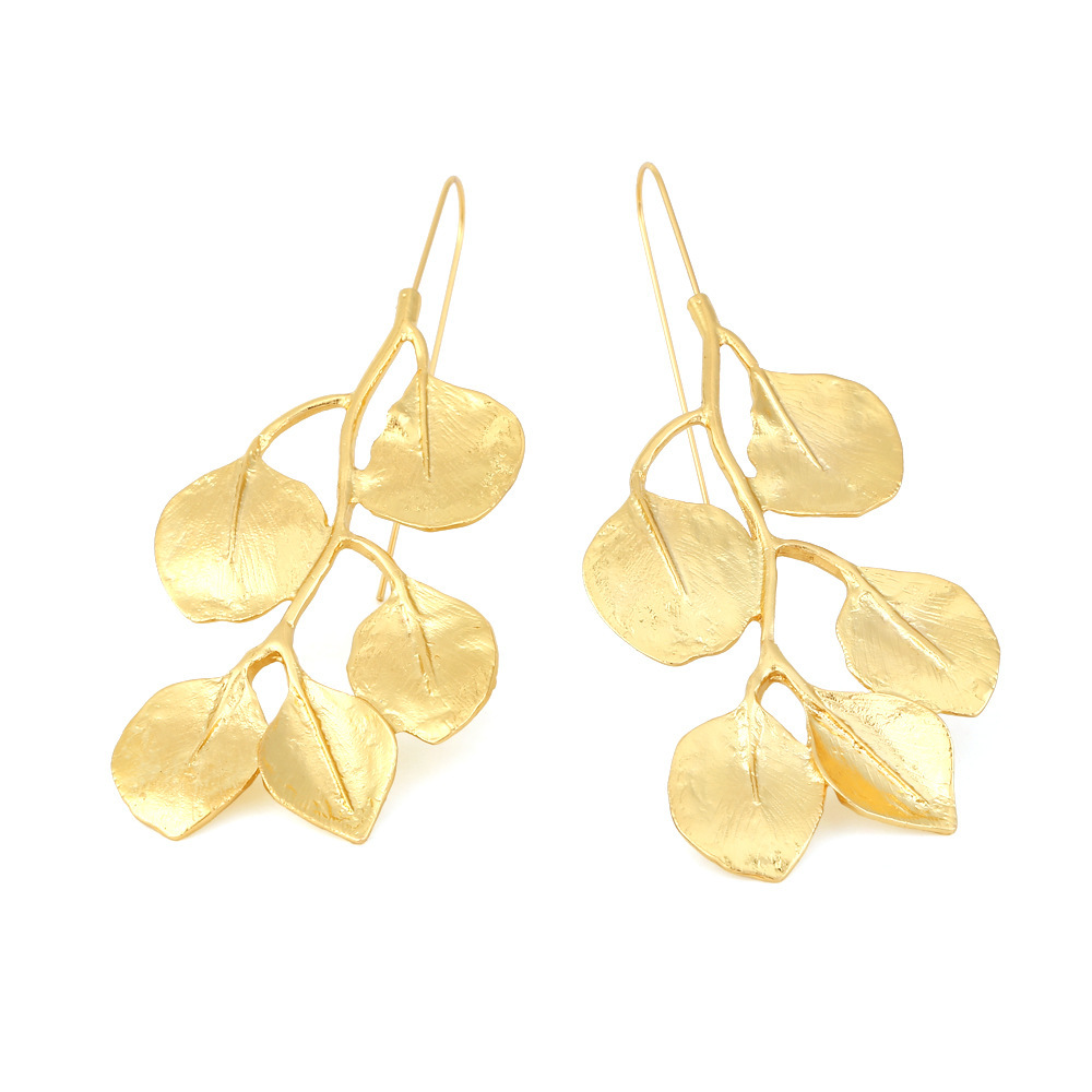 Vintage Temperament Long Gold Leaf Earrings - Image 4